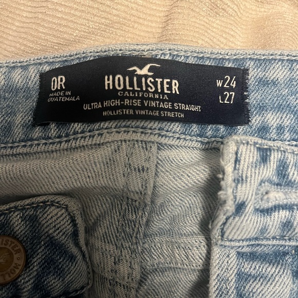 0 Reg. Hollister high waist straight leg distressed jeans - Picture 2 of 4